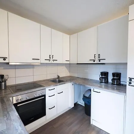 Monteurwohnung-fuer-6-pers-mit-wlan-kueche-tv-bad-oldesloe-naehe-hamburg-naehe-luebeck Bad Oldesloe