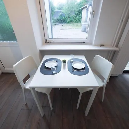 Monteurwohnung Für 6 Pers. Mit Wlan, Küche&tv – Bad Oldesloe, Nähe Hamburg&nähe Lübeck * Bad Oldesloe