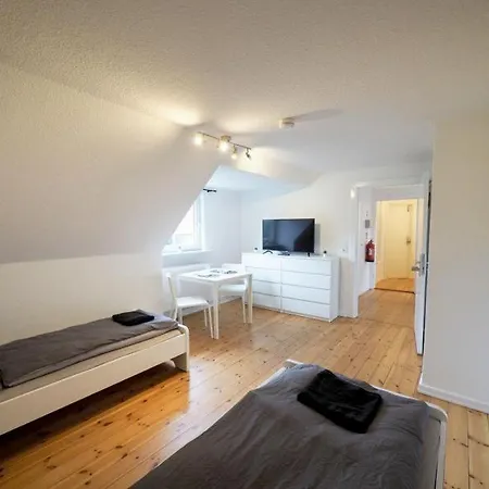 Monteurwohnung-fuer-6-pers-mit-wlan-kueche-tv-bad-oldesloe-naehe-hamburg-naehe-luebeck-beke0702
